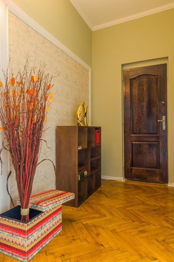 Panoramic Cismigiu Park Apartment Bucharest Luaran gambar